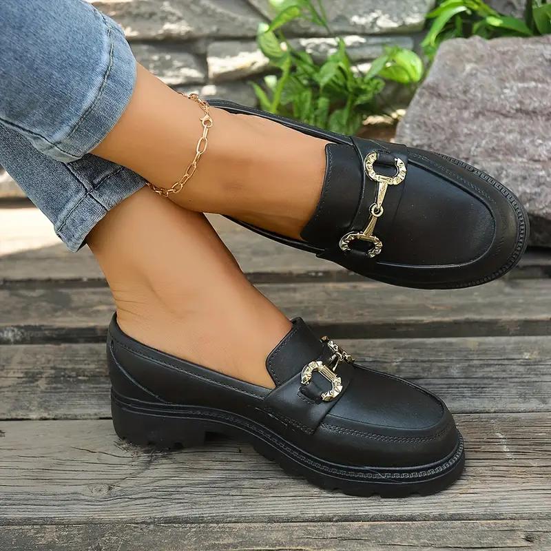 Женские металлизированные лоферы с декоративными ремешками с пряжками - Слипоны с круглым носком, удобная обувь на все сезоны