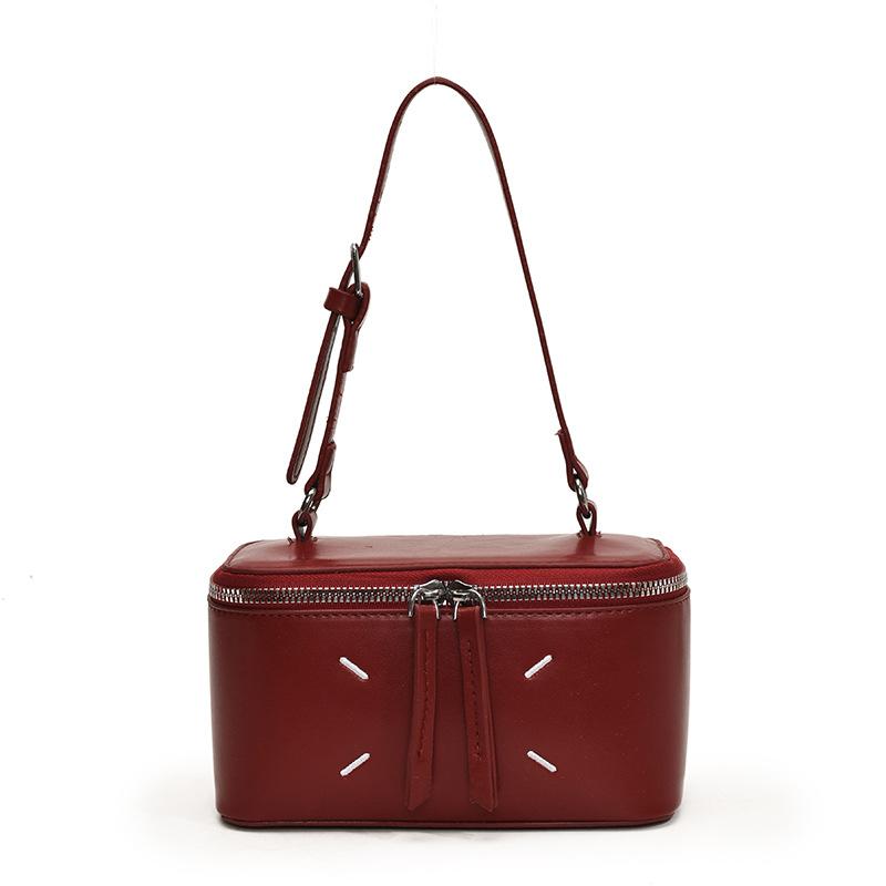 Повседневная корейская версия маленькая квадратная сумка 2024 зимняя новая сумка женская индивидуальная простая сумка-мессенджер ретро модная сумка через плечо