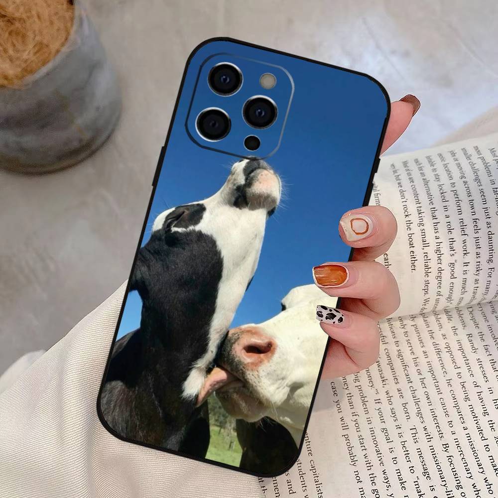 Забавные милые коровы Чехол для телефона Для iPhone 17, 16,15,14,13,12,11 Plus,Pro Max, Другие Мягкий черный чехол