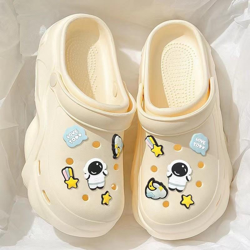 Новые летние женские Crocs 2025: Поддержка свода стопы, Толстая подошва, Внешний слой из ЭВА, Нескользящая, Мягкая подошва.