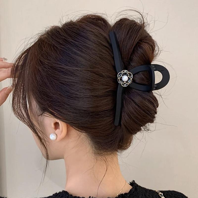 13CM Black Matte Camellia Grab Clip Large Elegant French Hair Clip The Back of The Head Coil Hair Premium Shark Clip Hair Clip