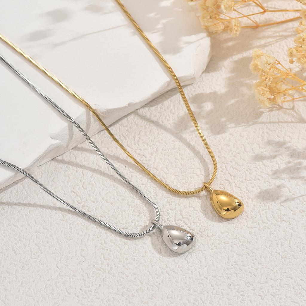 Geometric Light Luxury Women's Necklace Niche Ring Water Drop Design Simple Long Clavicle Chain Popular Necklace Women