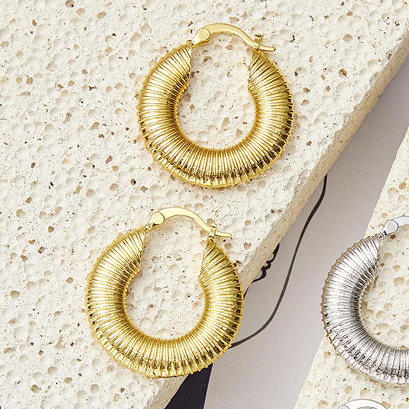 Винтажные серьги-кольца с геометрическим узором 14 карат для женщин, дизайнерские массивные серьги-кольца золотого цвета, свадебные украшения 2023 г.