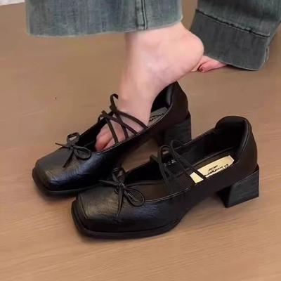 Французские балетки на толстом каблуке, маленькие кожаные туфли, новинка 2025, с бантом, с открытым верхом, в стиле ретро, с квадратным носком, туфли Мэри Джейн женские