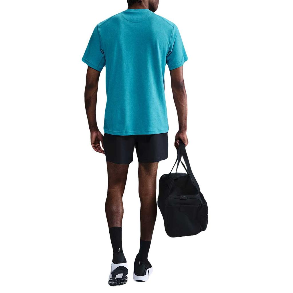 Nike Базовая мужская универсальная футболка с коротким рукавом Dri-FIT DV9831-345