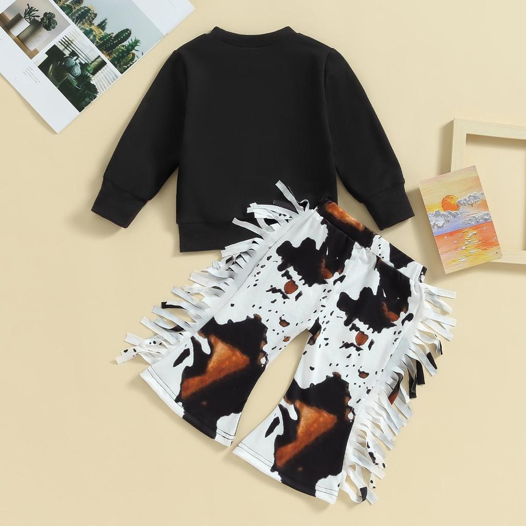 Комплекты из 2 предметов для маленьких девочек 6 месяцев, 12 месяцев, 18 месяцев, 24 месяцев, 3 года, 4 года, толстовка с длинными рукавами с буквенным принтом и расклешенные брюки с коровьим принтом и кисточками, милая одежда