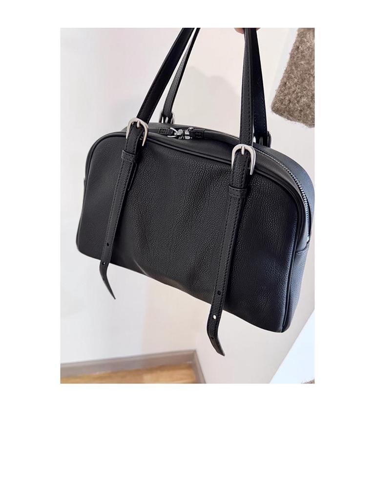 Нишевая Ретро Кожаная Сумка для Боулинга Yoyo Большой Вместимости - Женская Высококлассная Сумка на Плечо