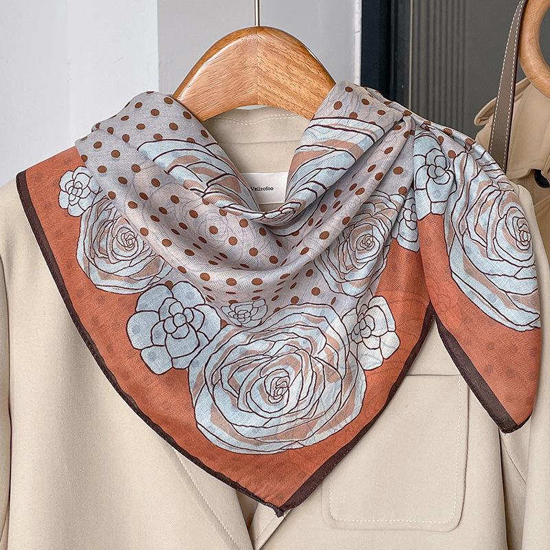 Chinese style burgundy peony silk scarf scarf 71 small square scarf women's spring and autumn double-sided thin scarf mother gift