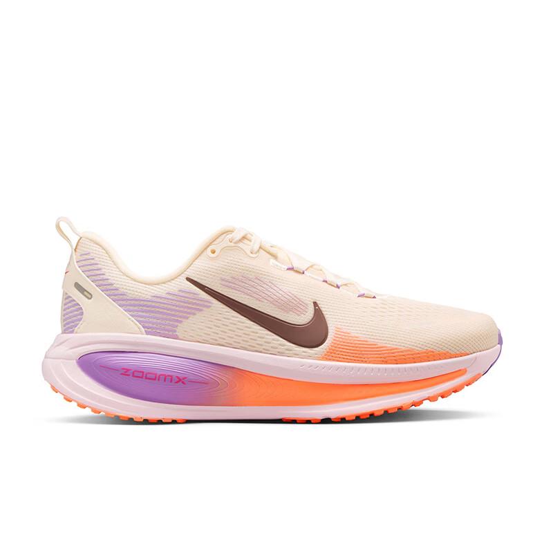 Nike Женские беговые кроссовки Vomero 18