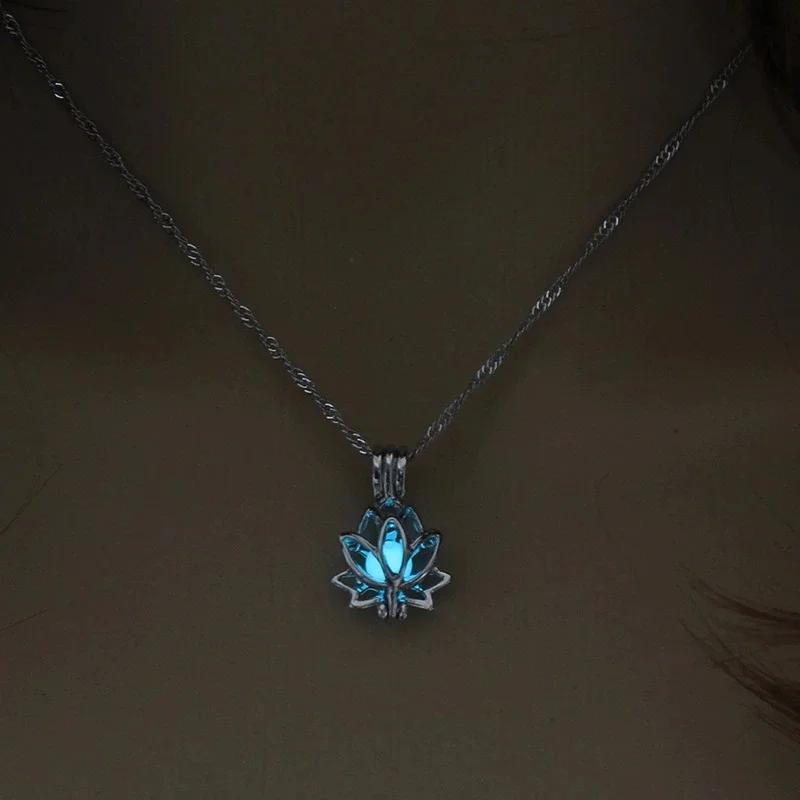 Tri-color Retro Luminous Moonstone Pendant Necklace Female Jewelry Long Chain Lotus Buddha Gift Accessories for Women