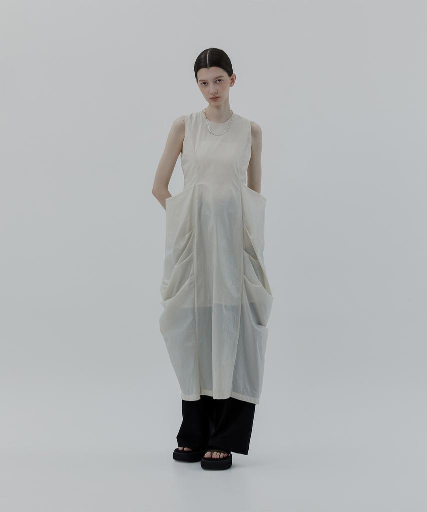 Teulimingbeodeu Drape Pocket Sleeveless Dress [ Cream ]