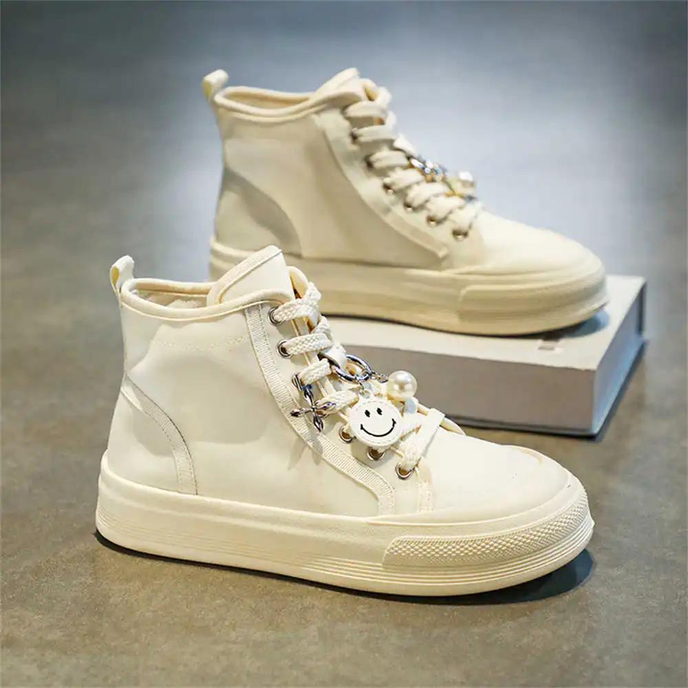 Плоская подошва без каблука Женские теннисные ботинки с длинными ногами Женская обувь Ботинки для активного отдыха Женские кроссовки Спортивные шорты