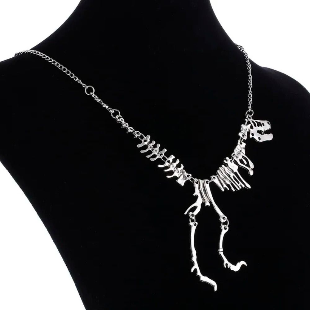 Exaggerated Dinosaur Skeleton Necklace Punk Dragon Necklace Tyrannosaurus Chain Choker  Night Club