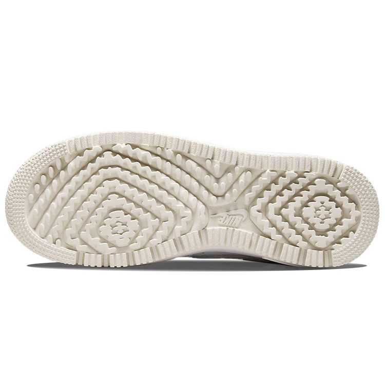 Nike Air Force 1 Luxe Triple White Мужские кроссовки Summit-White Light-Bone DD9605-100