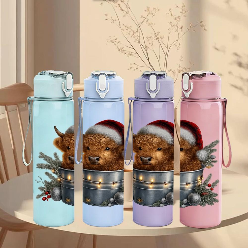 1PC Bear In Bucket Christmas 750ml Color Plastic Sports Water Bottle Leakproof Flip Straw Lid Suitable for Sports Office Home Use