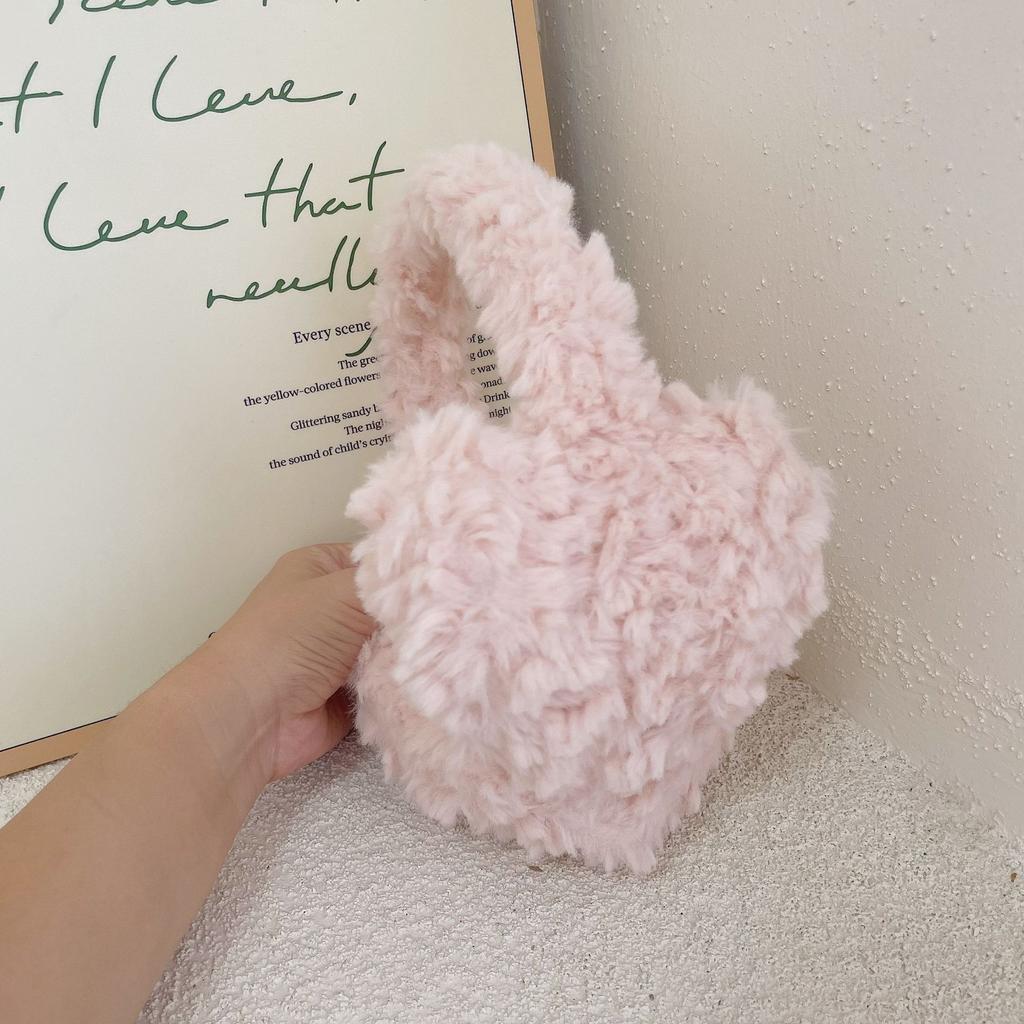 Милые мягкие плюшевые наушники-теплоизоляторы для зимних ушей, женские твердые наушники в форме сердца, защита от холода, наружные наушники-вкладыши