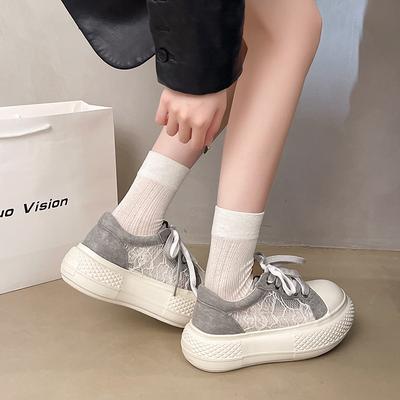 Женская обувь – Кроссовки