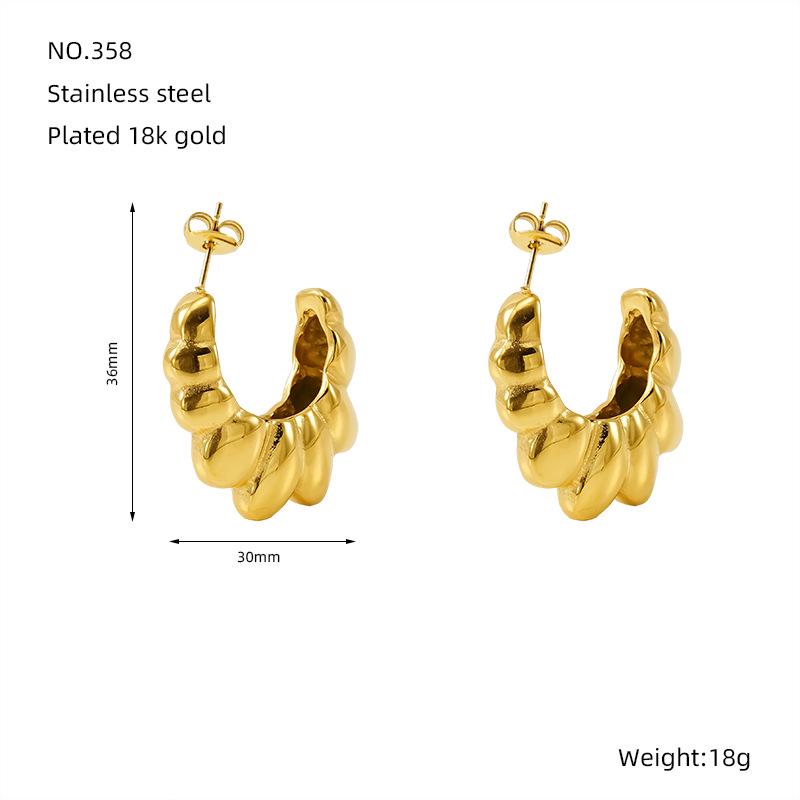 Преувеличенные серьги-пусеты из нержавеющей стали в форме круассана - Нишевые женские украшения для ушей высокого класса.