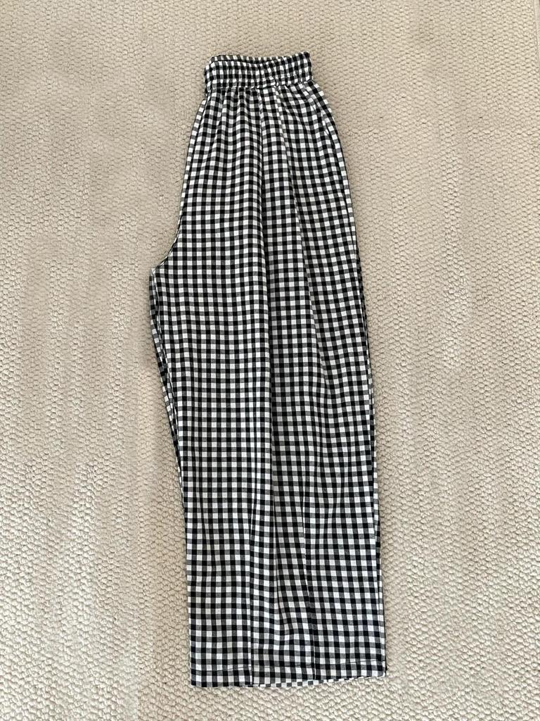 Women's Black & White Plaid High-Waisted Slimming Cotton-Linen Pants, Summer 2025 Style, Petite Nine-Point Length.