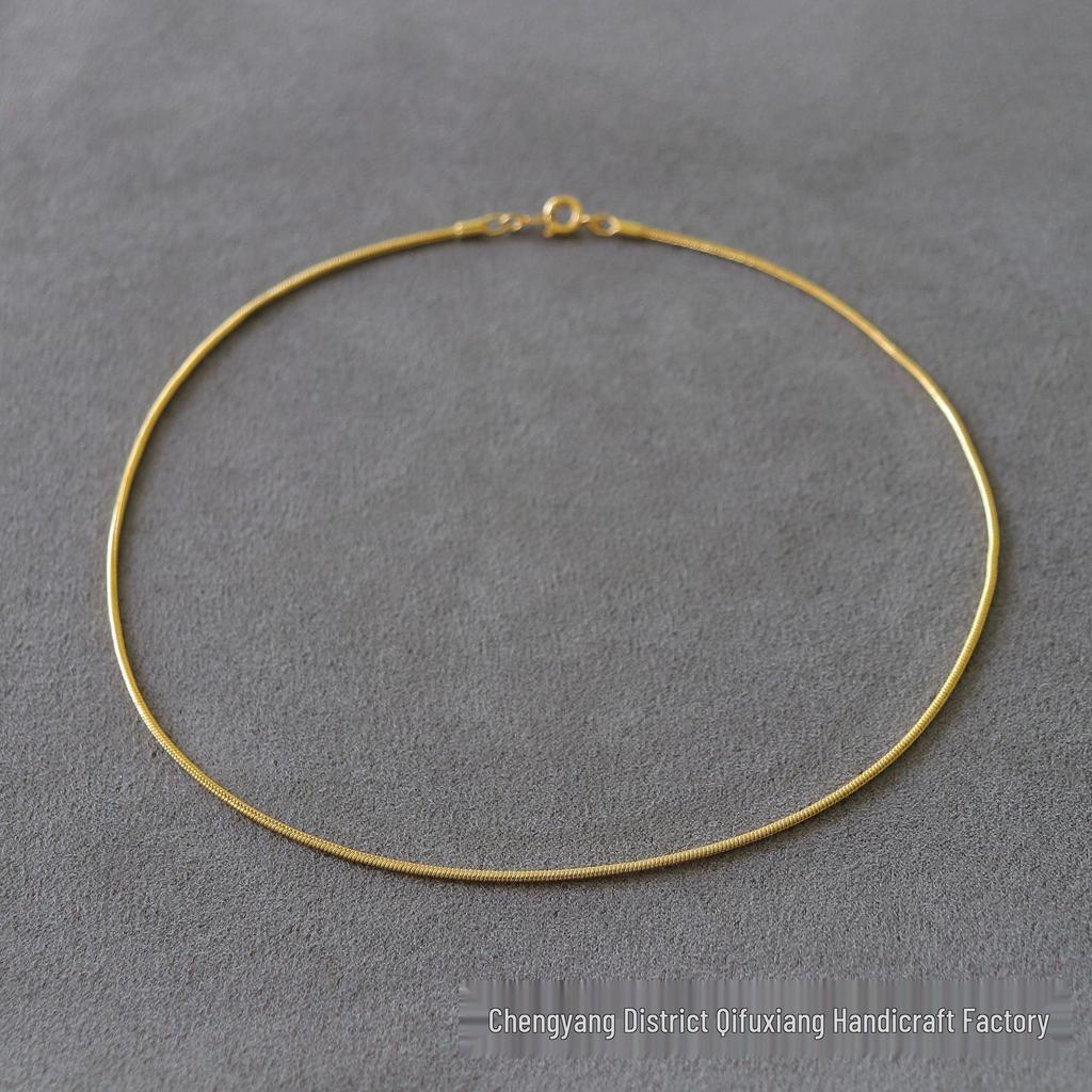 Exquisite Minimalist Snake Bone Chain: 18K Gold-Plated Mini Necklace with Sparkling Gold Thread