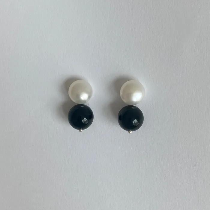 Серьга с двойным ониксом