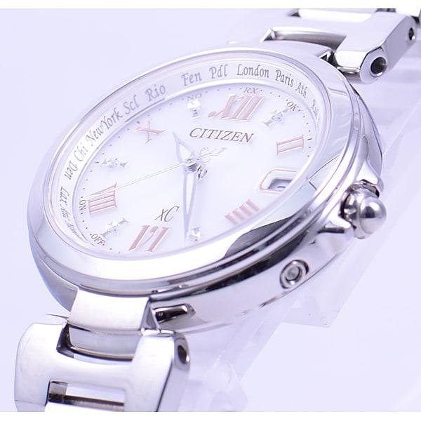 Citizen EC1030-50A ( Часы xC HAPPY FLIGHT Series Eco-Drive с радиоуправлением, многодиапазонный аналоговый дисплей, женские)