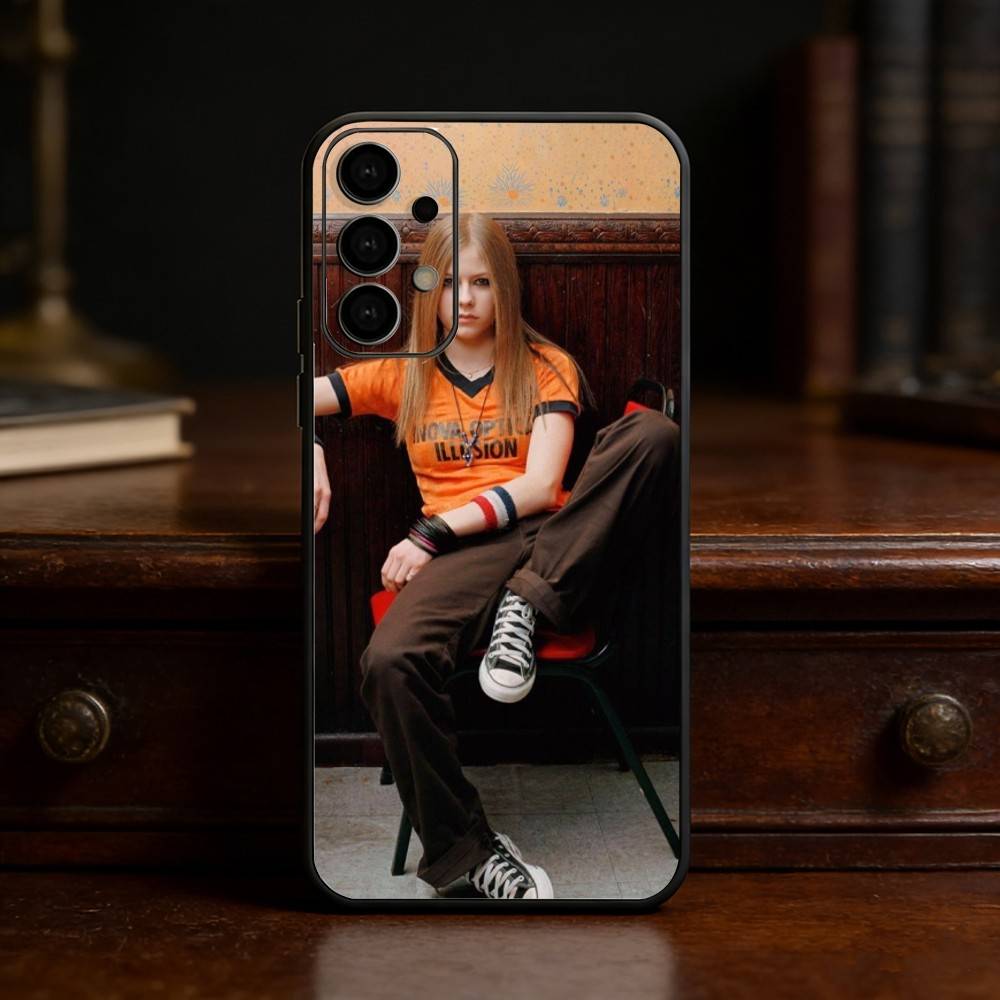 Star Singer Avril Lavigne Phone Case For Samsung S25,24,23,22,30,21,10,9,Ultra,Plus,Lite Soft Black Case