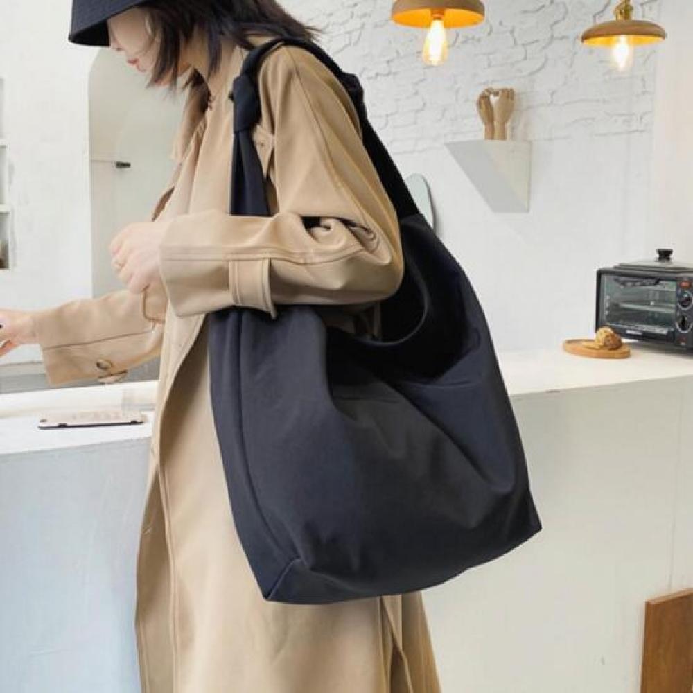 New Arrivals Open Run Big Size Shoulder Bag Black Temple Stay Fabric