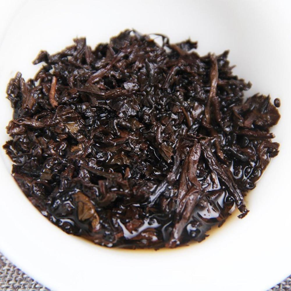 Yunnan PuErh Tea 2009 Vintage Golden Bud Small Cake Ripe Tea 100g