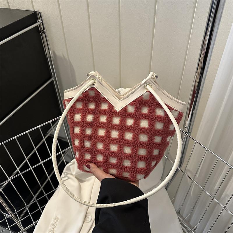 Fashionable Minimalist Shoulder Bag Stylish Tote Bag Large Capacity Perfect For Everyday Use