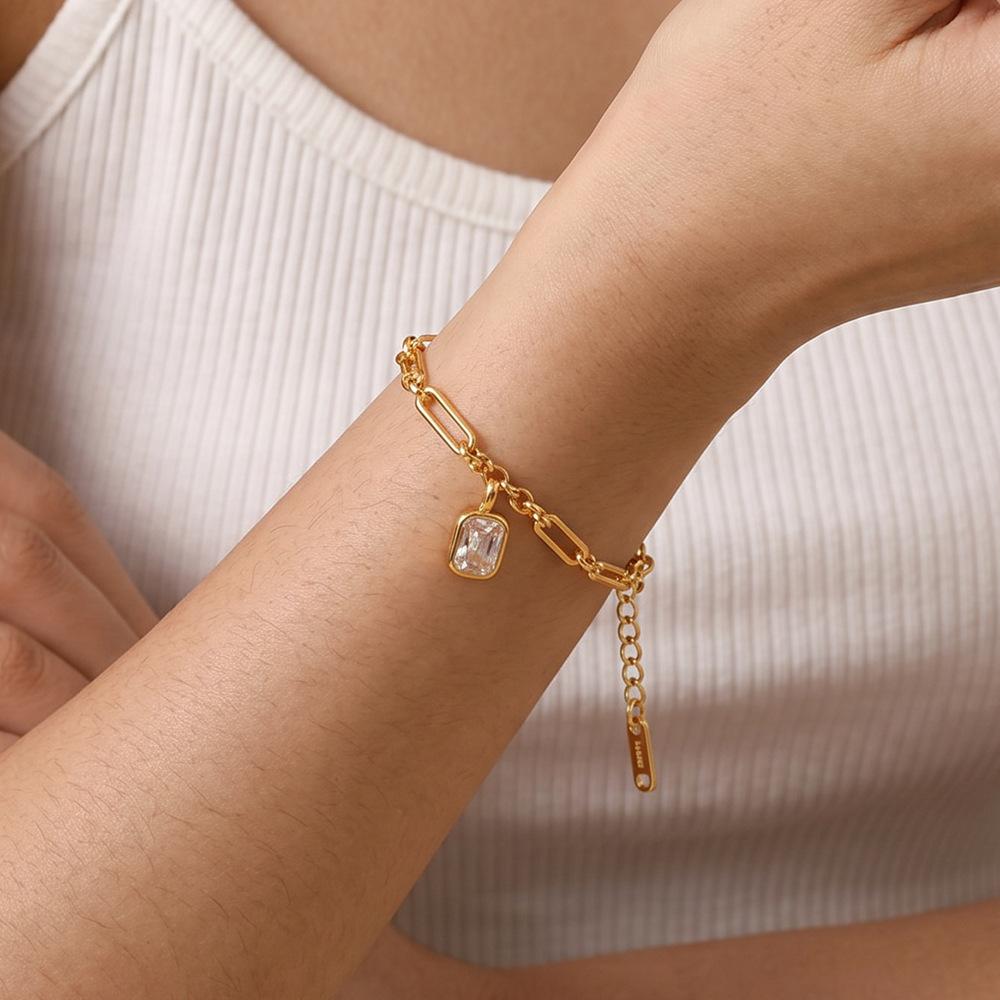 New Minimalist Square Design Zircon-set 18k Gold-plated Stainless Steel Bracelet Fashionable Trendy Versatile Accessory