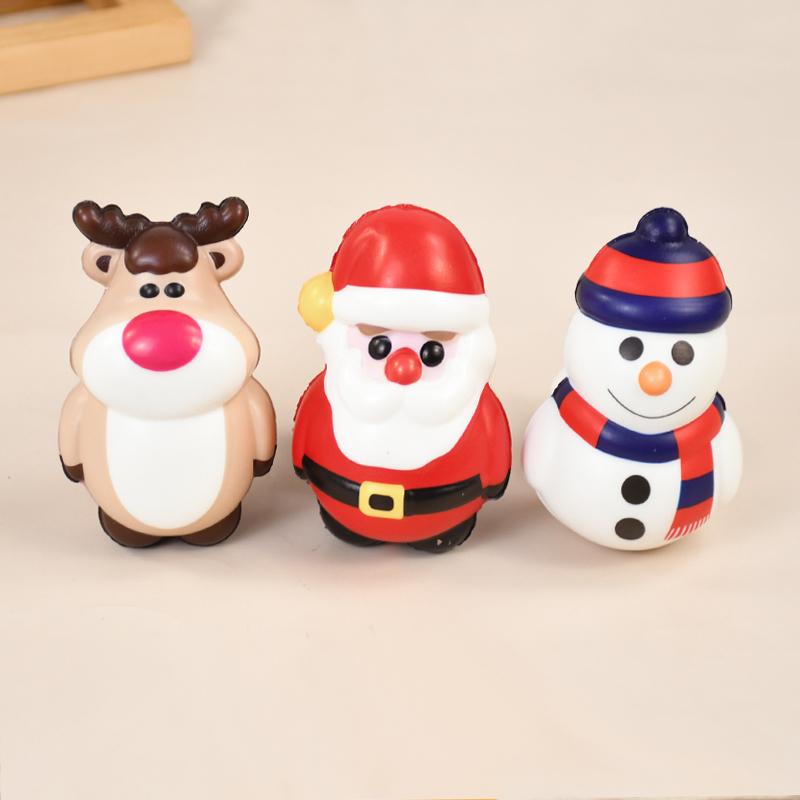 4pcs Christmas Anti-Stress Relief Toy Santa Claus Xmas Tree Squeeze Bounce Toy Kids New Year Gift Christmas Party Decor