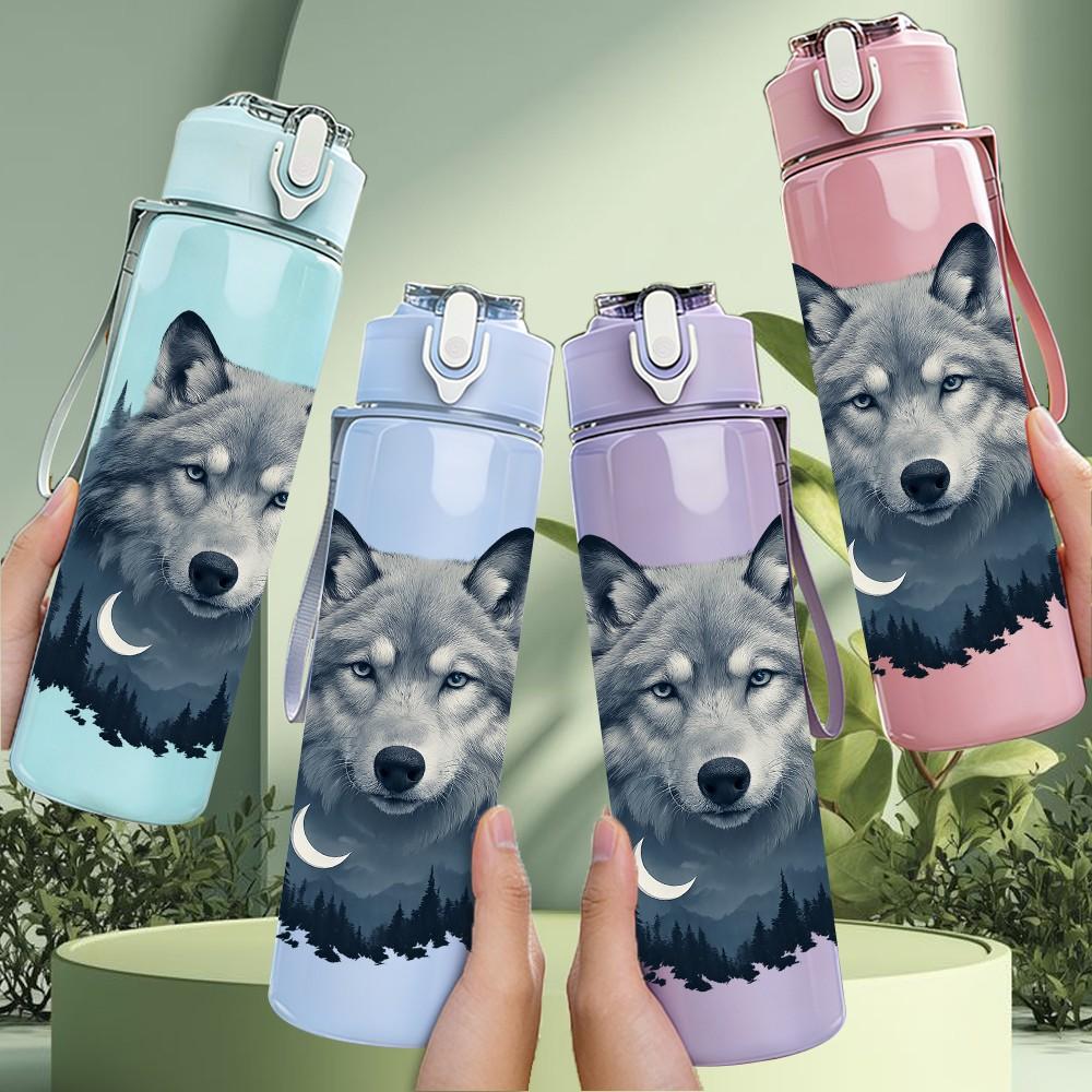 1PC Grey Wolf Head Portrait 750ml Color Plastic Sports Water Bottle Leakproof Flip Straw Lid Suitable for Sports Office Home Use