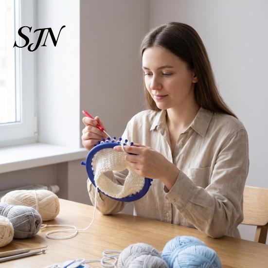 Durable Plastic Loom Knitting Set with Crochet Hook, Needle, Round Rectangular Yarn Weaving DIY Scarf Kit, Beginner for Hat Shawl Sweaters Manual Tool
