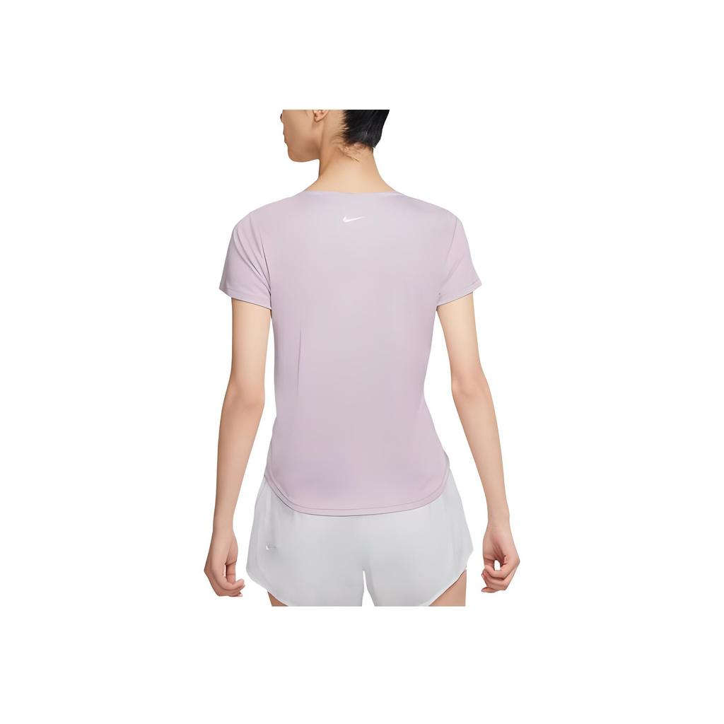 Nike Swoosh Dri-Fit быстросохнущая дышащая модная футболка с коротким рукавом женские топы светло-фиолетового цвета DN4557-576