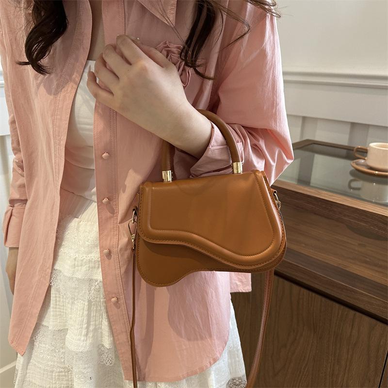 Solid Color Texture Simple and Fashionable Personality Corrugated Bag Cover Summer New Korean Version One-shoulder Crossbody Handheld Small Square Bag