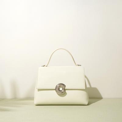 Небольшая кожаная сумка-тоут для женщин с высококачественной одноплечевой кожаной сумкой Kaylie