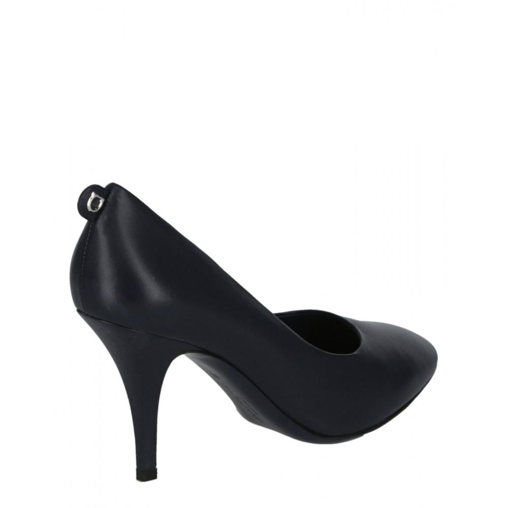 Salvatore Ferragamo Judy Leather Pumps Blue