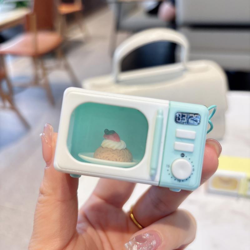 Creative Microwave Oven Keychain With Light Kawaii Oven Backpack Pendant Keyring Charm Handbag Car Pendant Keyfob Jewelry Gifts