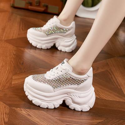 Женские летние модные ботильоны из воздушной сетки 9 см и микрофибры: Туфли-кроссовки на толстой подошве с перфорацией, вулканизированные