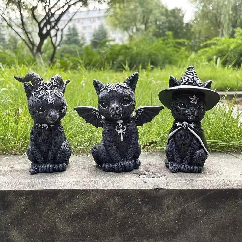 Black Cat Statue Mysterious Cute Cat Witch Cat Figurine Witches Decor Desk Ornament Hand-Painted Sculpture for Halloween