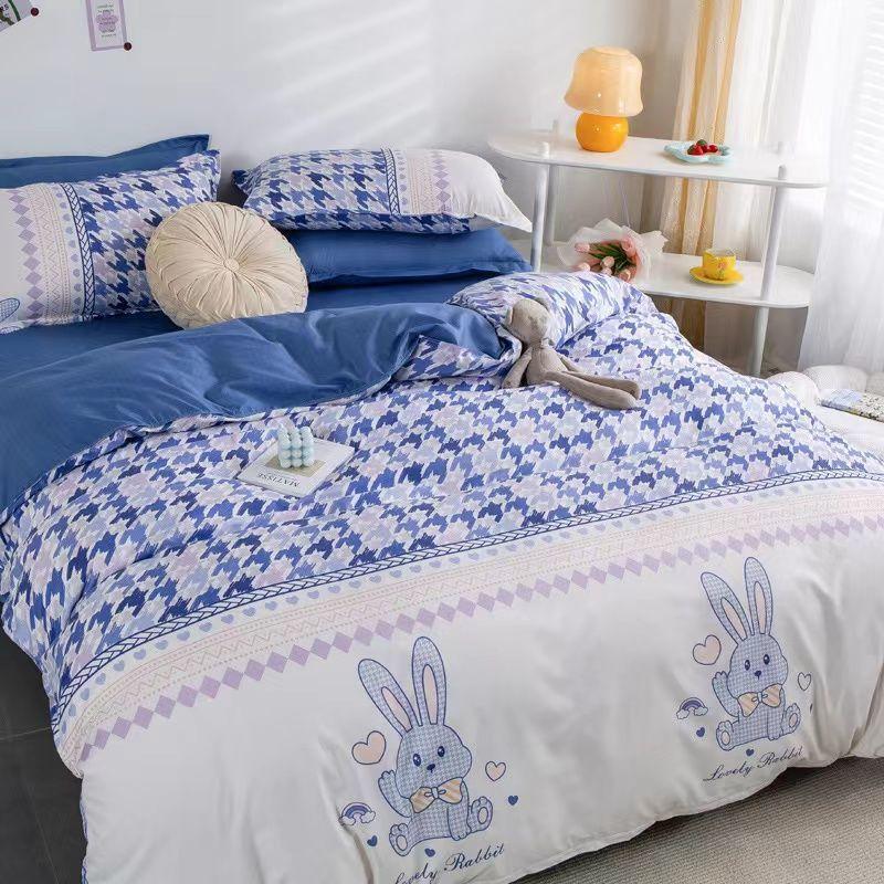 Мультяшный комплект из четырех предметов, пододеяльник, простыня, принадлежности для общежития, комплект из трех предметов для одной двуспальной кровати