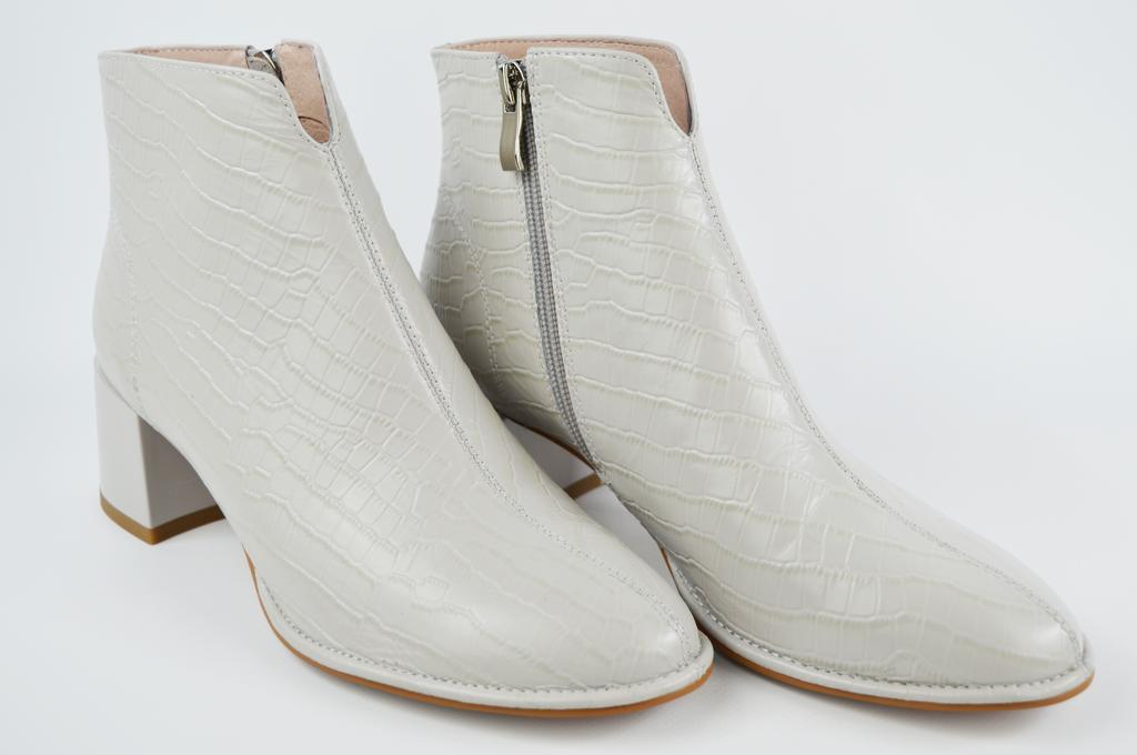 Ботинки Lady Marcia 3675 36 Светло-серые кожа