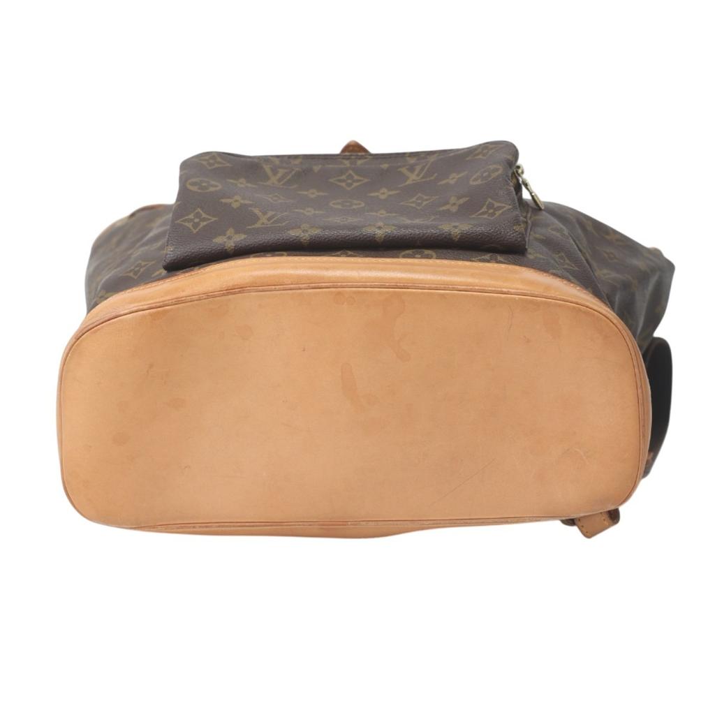 LOUIS VUITTON Monogram Montsouris Backpack Â· Daypack Monogram canvas M51135 Used