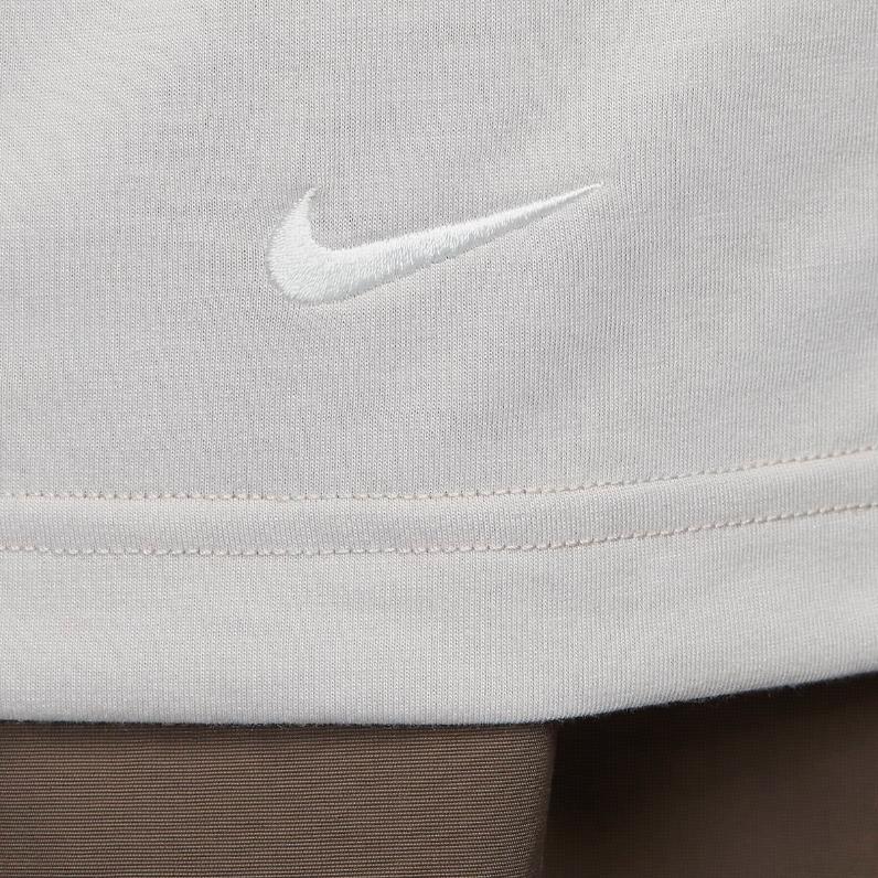 Nike Сплошной цвет, повседневная удобная дышащая спортивная футболка с круглым вырезом и коротким рукавом, мужские топы, серый FN8412-012