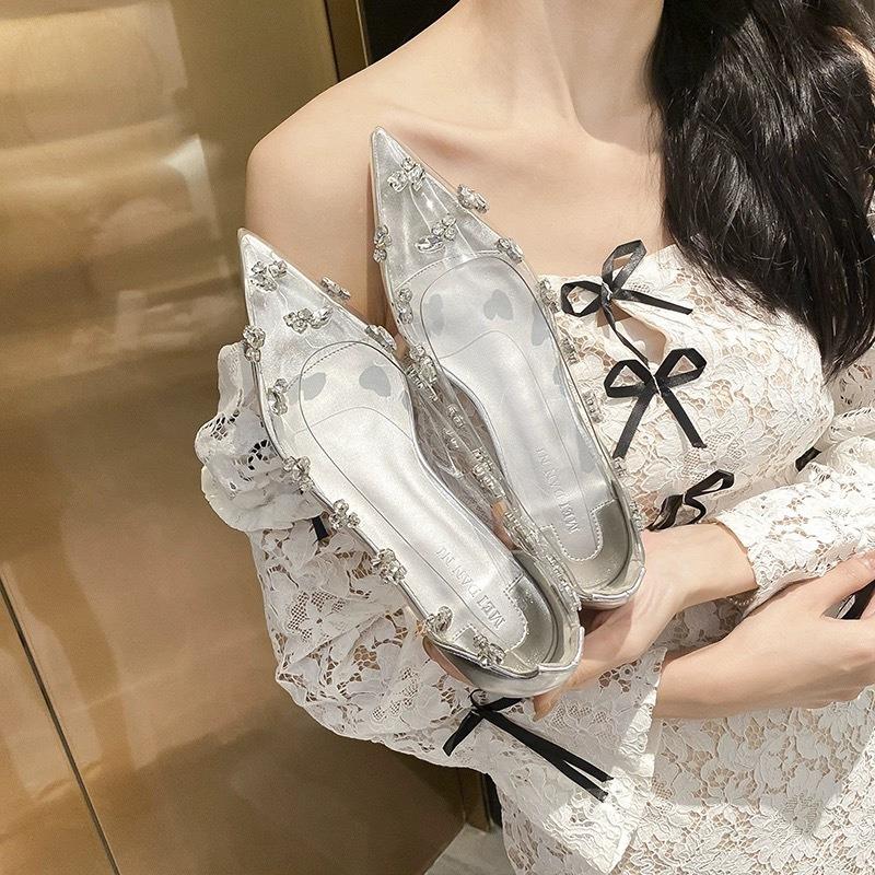 Модная весенняя новая одинарная обувь женская мода острый носок неглубокий вырез бриллиантовая пряжка нескользящая износостойкая обувь на плоской подошве