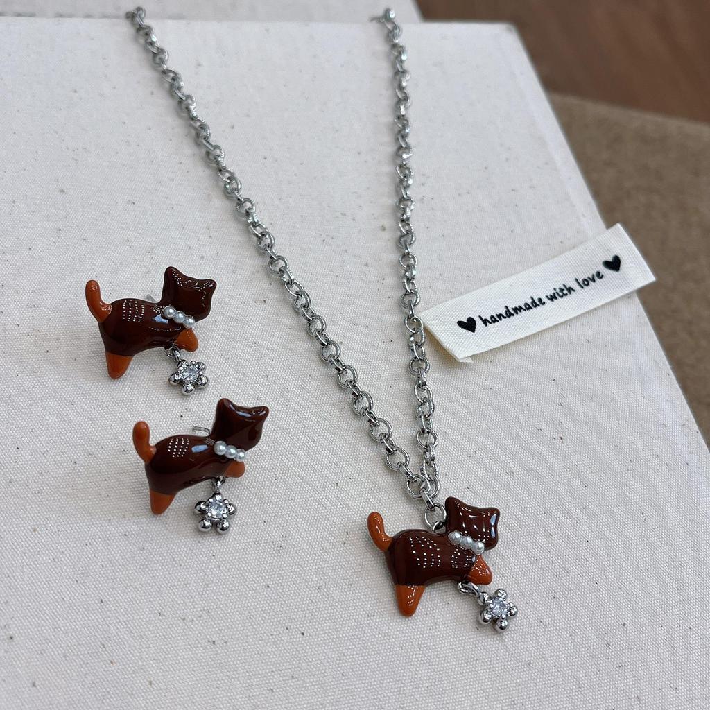 Ожерелье с подвеской в виде таксы — универсальная роскошная цепочка для свитера для женщин и студентов