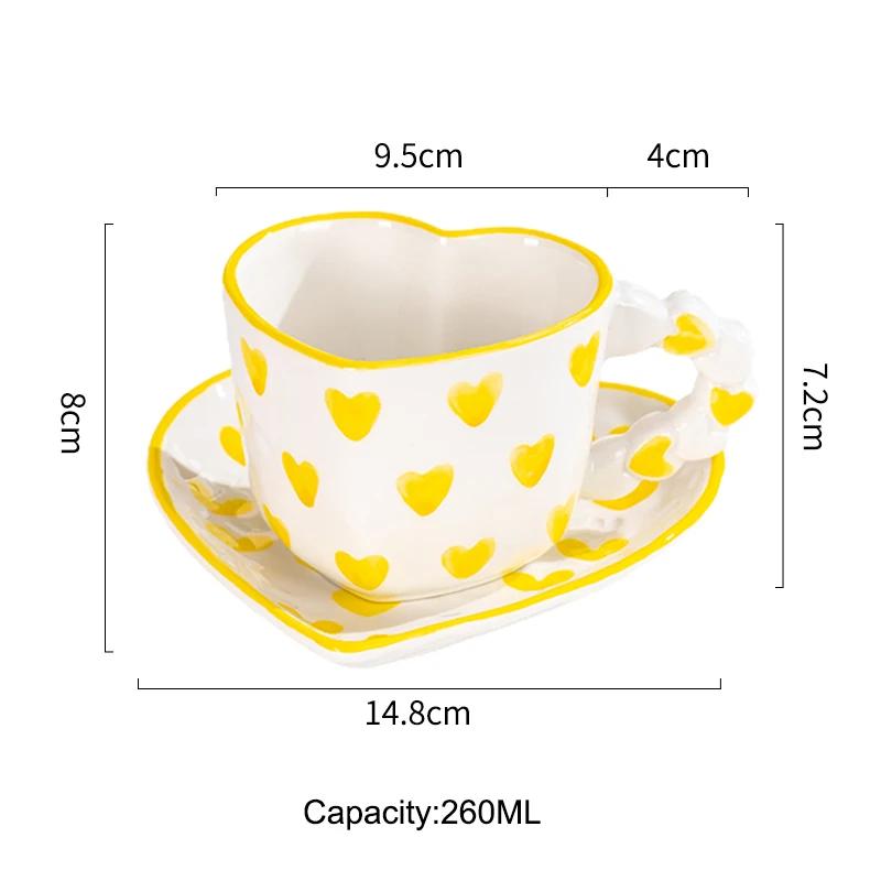 Милая кофейная чашка в форме сердца с блюдцем в стиле Ins, расписанная вручную, керамическая кружка Love, праздничные подарки, чашка для послеобеденного чая, чашки для завтрака