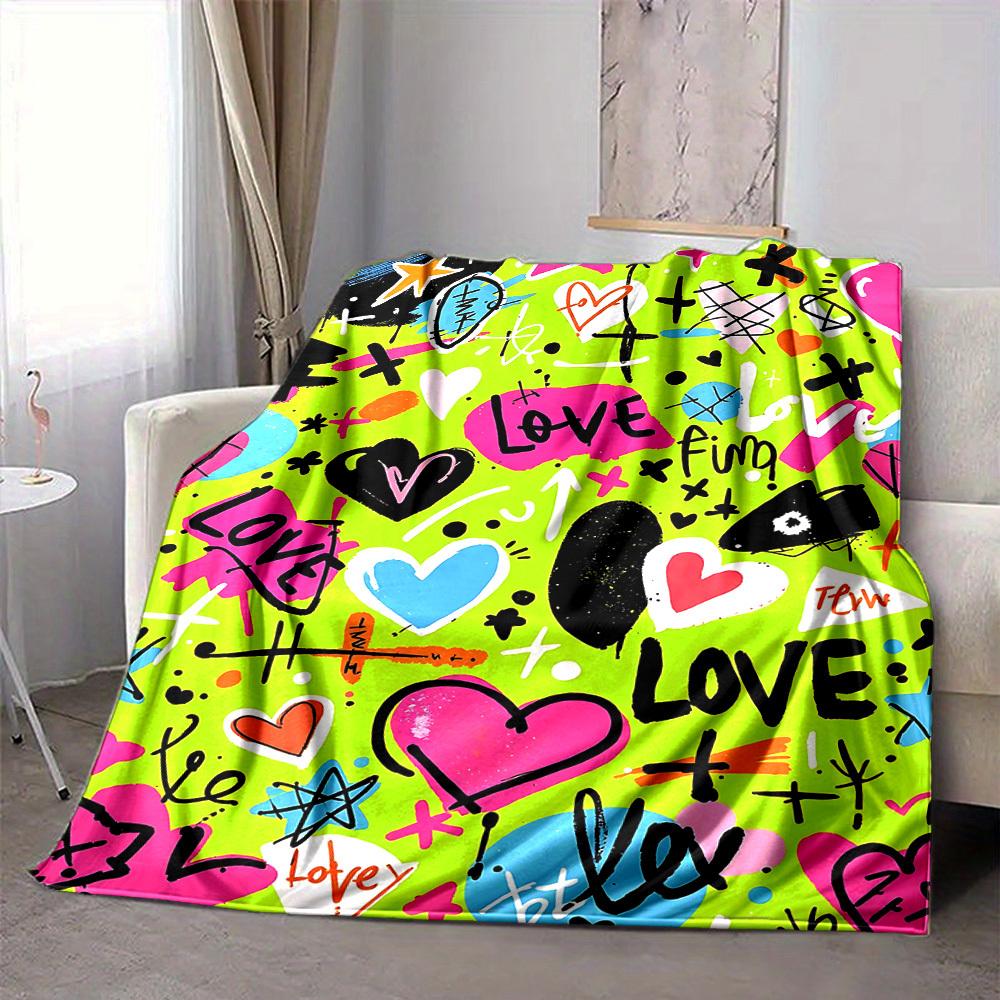 1pc Love Hearts Blanket Warm, Cozy, And Soft, Suitable for Sofas, Beds, Cars, And Office Use.Perfect for Camping And Travel, Making It a Great Gift fo