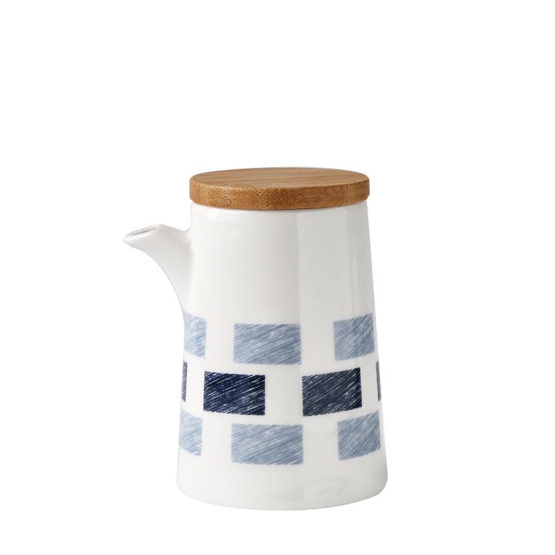 Главная Керамика Набор баночек для специй Комбинация палочек для еды Подставка для слива Масленка Солонка Коробка для приправ Набор из трех предметов Контейнер для специй